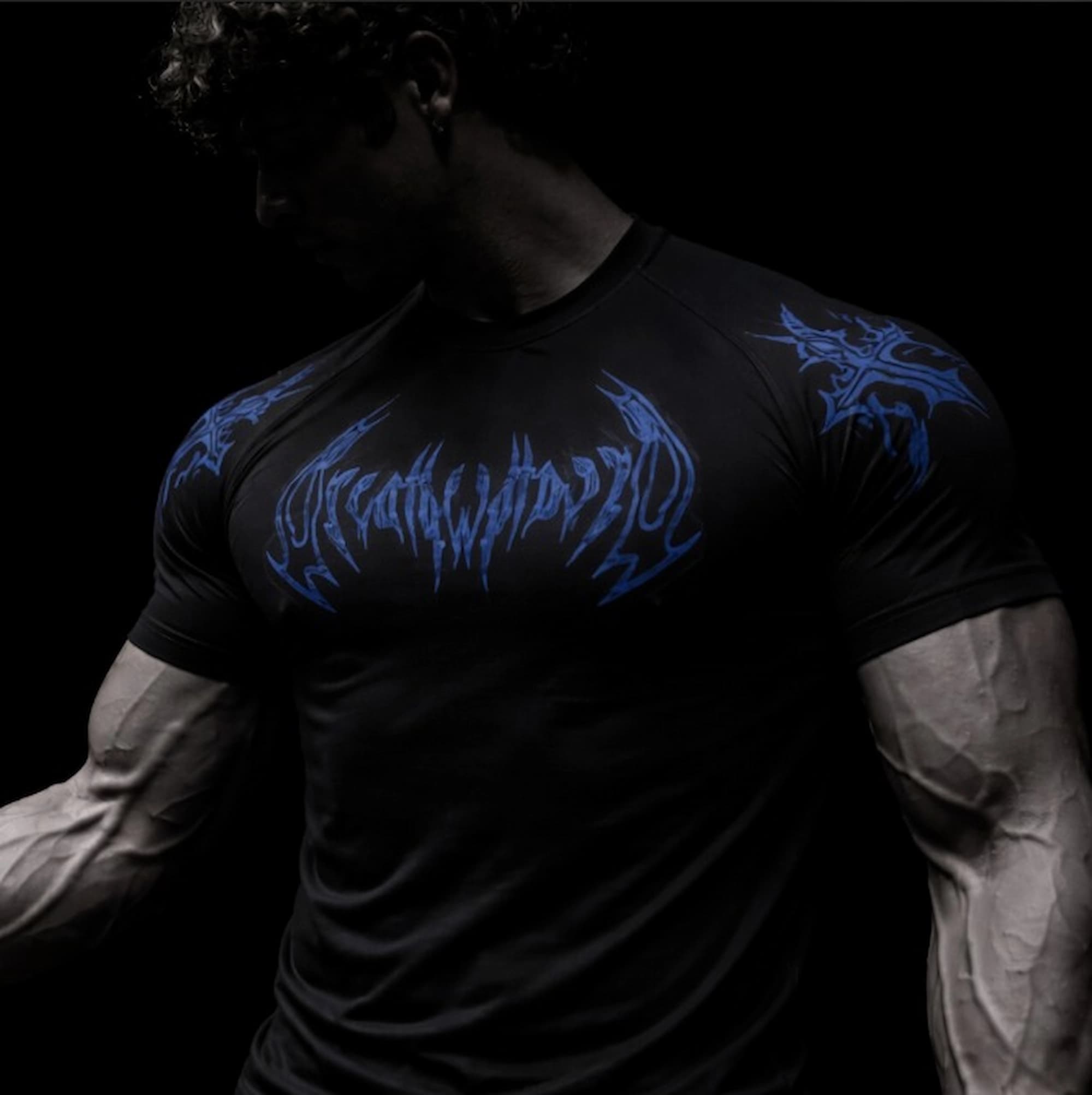 Breathe divinity manga corta azul con negro